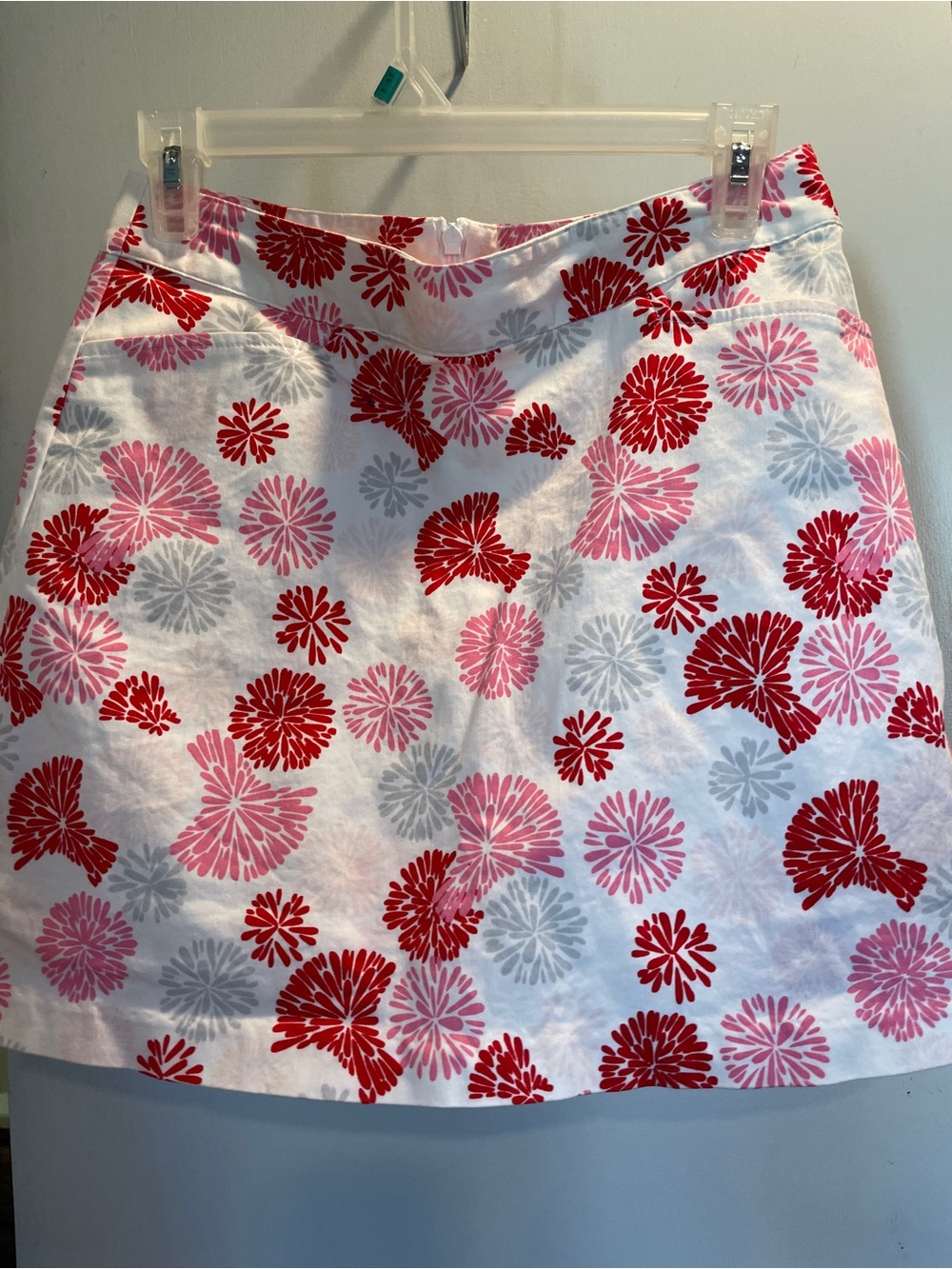 Lady Hagen White A-Line Skirt with Red, Pink & Light Gray Floral Print size 4